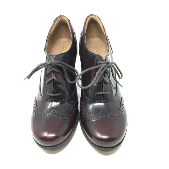 Clarks Artisan Ciera Brine Size 9.5 M Victorian Burgundy Oxford Heel Booties - Picture 3 of 13